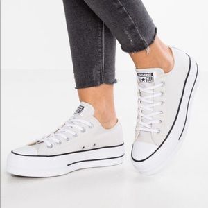 high or low top converse for lifting